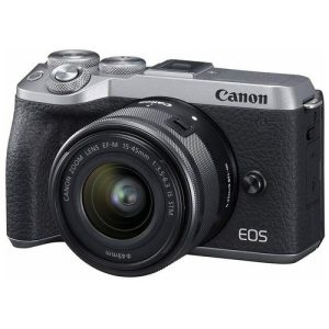 Foto principale Kit Fotocamera Mirrorless Canon EOS M6 II + Obiettivo 15-45mm IS STM (Silver) – Prodotto in Italiano