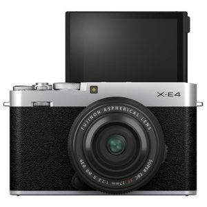 Foto principale Kit Fotocamera Mirrorless Fujifilm XE4 Argento + Obiettivo XF 27mm F/2.8 MILC