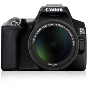 Foto principale Kit Fotocamera Reflex Canon EOS 250D Black + Obiettivo 18-135mm IS STM – Prodotto in Italiano
