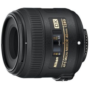 Foto principale Obiettivo Reflex Nikon AF-S DX Micro NIKKOR 40mm F/2.8 G (JAA638DA)
