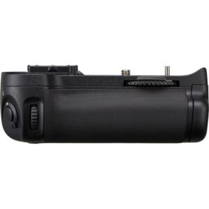 Foto principale Battery Grip Nikon MB-D11 per D7000